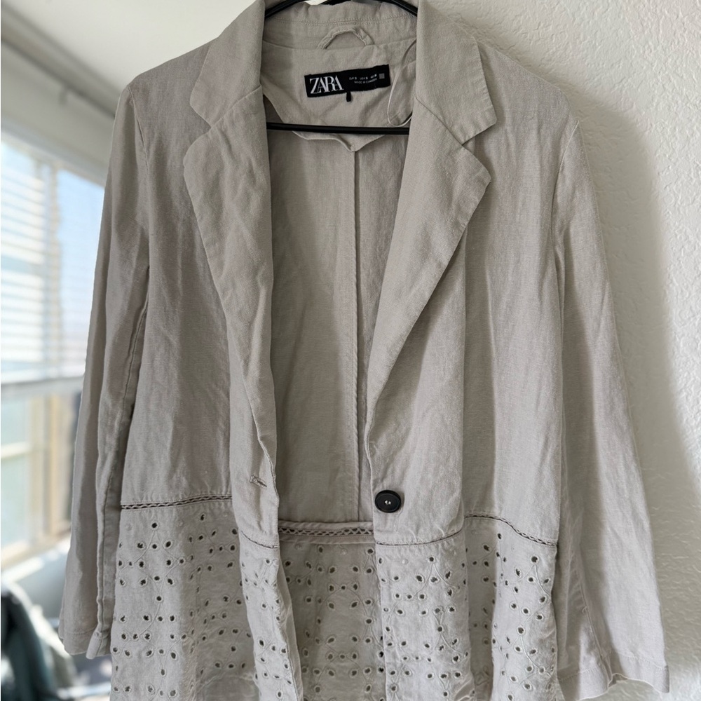 Zara Women's Beige Blazer with Eyelet Hem